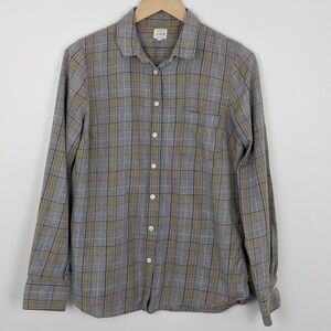J Crew. Size medium. Long sleeve flannel button-down shirt